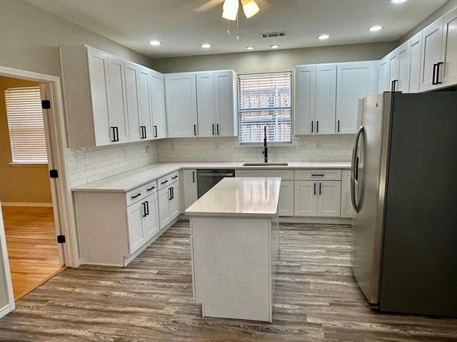 Foto del edificio - 5404 Belle Chasse Ln