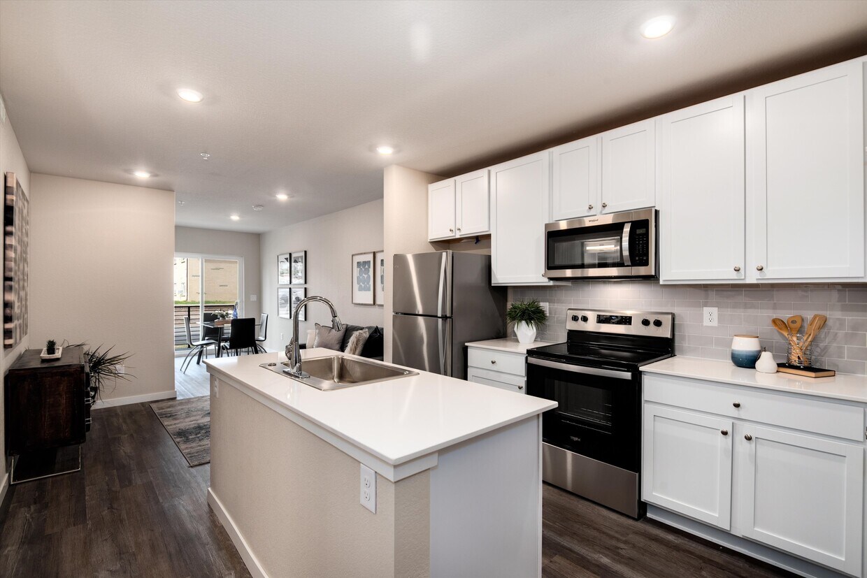 Foto principal - WestEdge Apartments