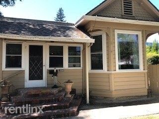 Primary Photo - 533 N Santa Cruz Ave