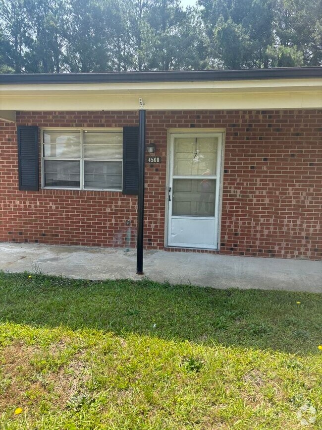 Building Photo - 4652 Stevens Sausage Rd