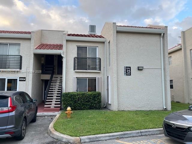 Foto principal - 5304 NE 6th Ave