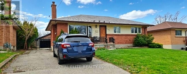 Building Photo - 385 Beachwood Ave