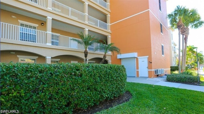 Building Photo - 4455 Botanical Pl Cir