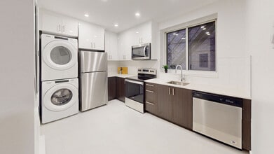Building Photo - 5881 Monkland
