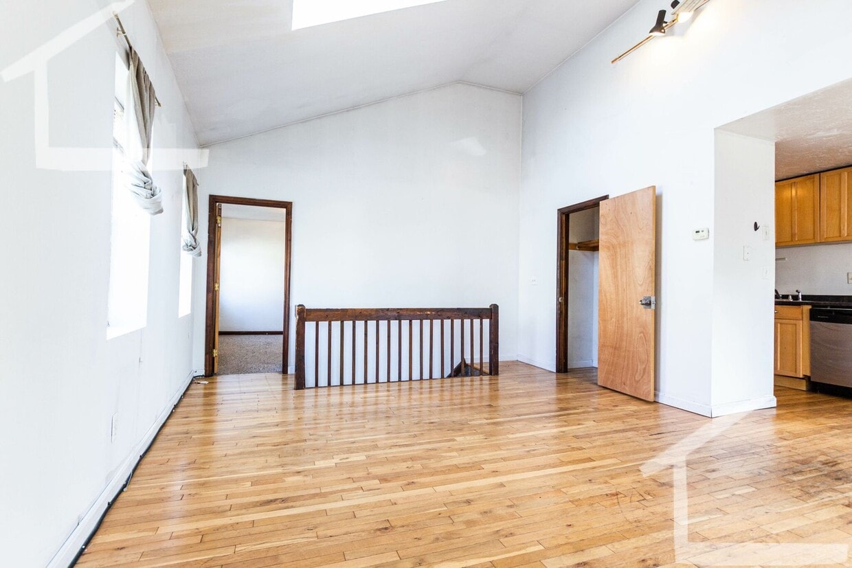 Primary Photo - 4 Bedroom