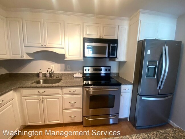 Building Photo - 1 br, 1 bath House - 1753 Q Street NW Apt. E