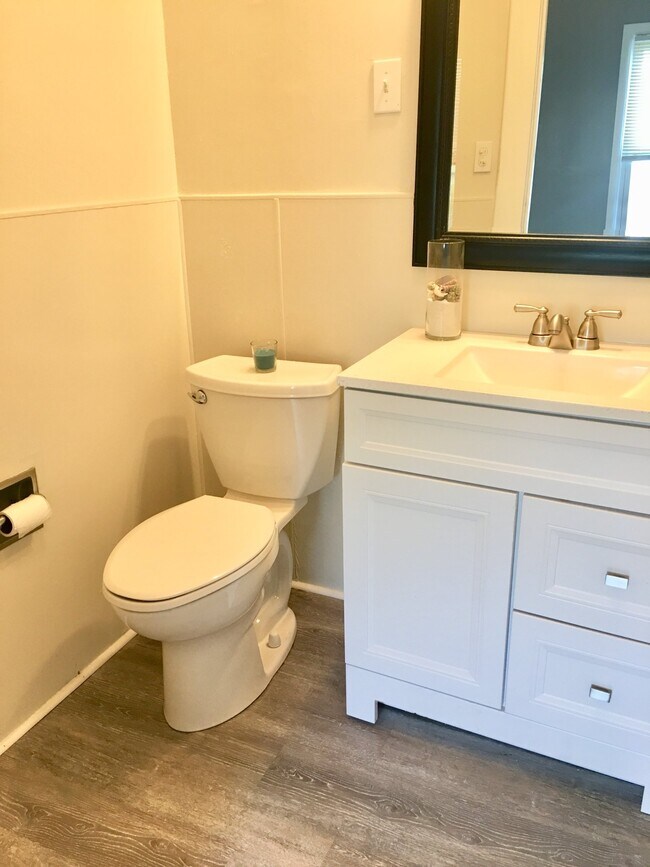 Foto del edificio - 801 Lincoln St