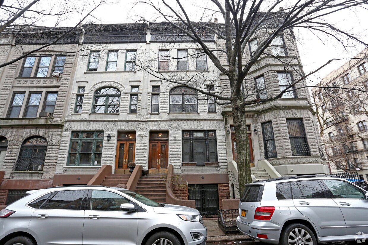 Foto principal - 428 W 147th St