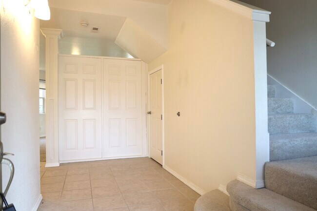 Foto del edificio - 149 Hickory Ridge Dr