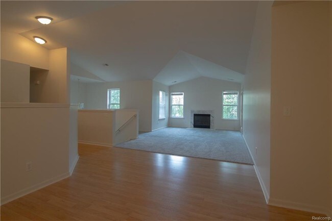 Building Photo - 4191 Hampton Ridge Blvd