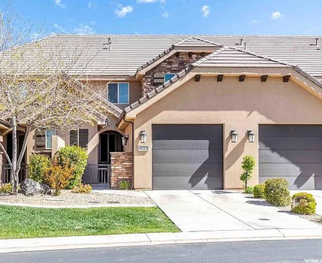Building Photo - 4241 Razor Ridge Dr