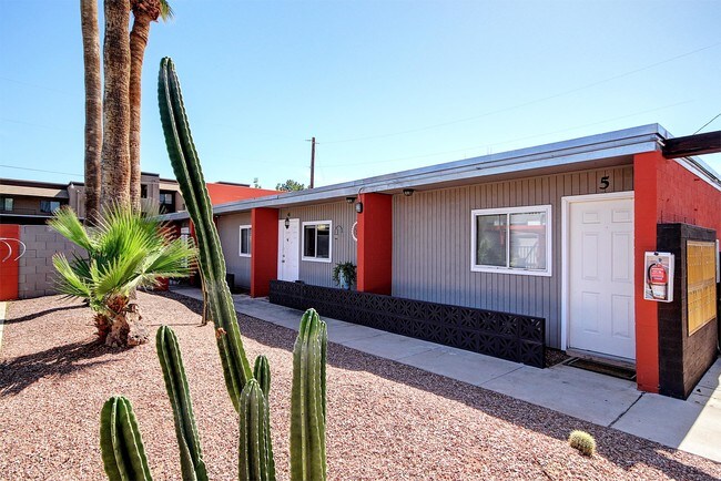 Foto del edificio - 1717 W Missouri Ave