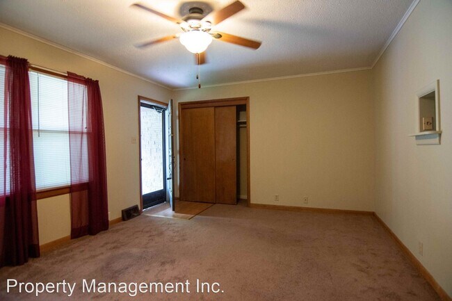 Foto del edificio - 2 br, 1 bath House - 702 S. Cline