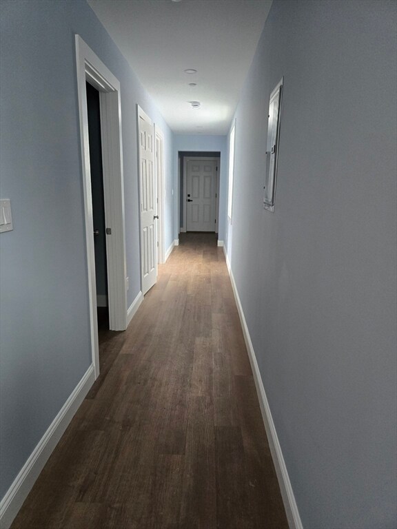 Building Photo - 715 River St