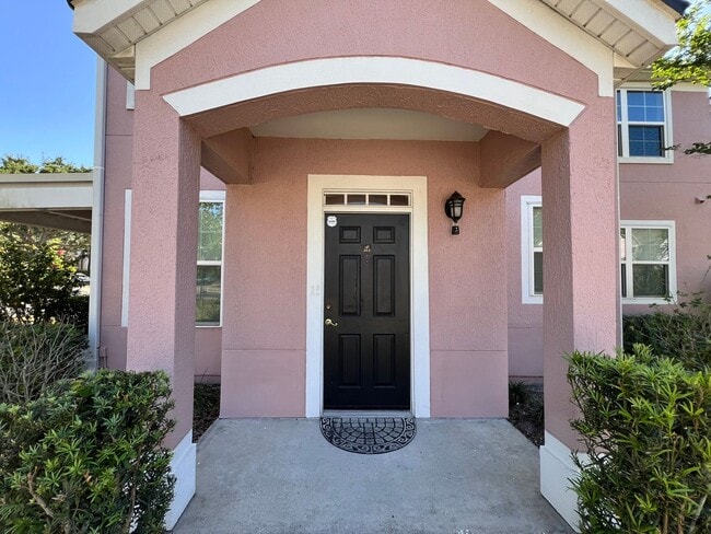 Building Photo - Great Condo for rent!