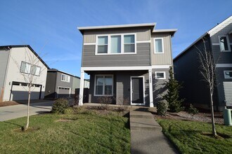 Building Photo - 1400 S 29th Blvd