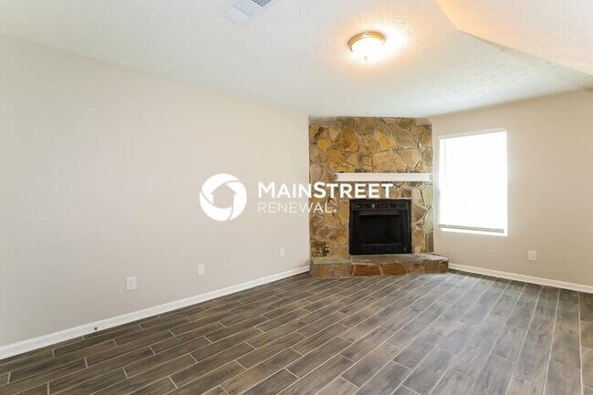 Foto del edificio - 3 Bedroom Pet-Friendly Home in Lithonia, G...
