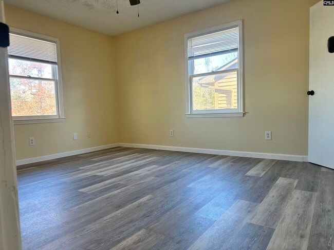 Building Photo - 1715-1715 Stahl St