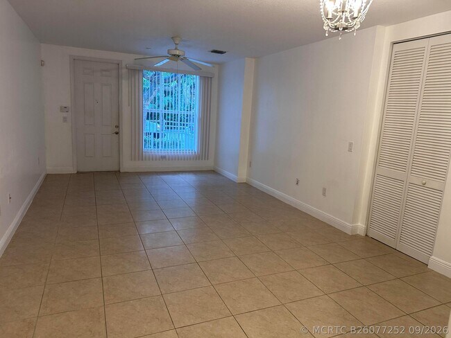 Foto del edificio - 252 SW 14th Ave