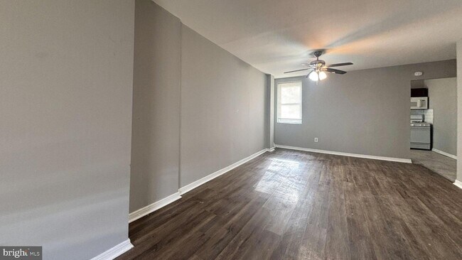 Building Photo - 22 N Conestoga St