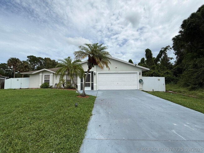 Foto del edificio - 1757 SW Gemini Ln
