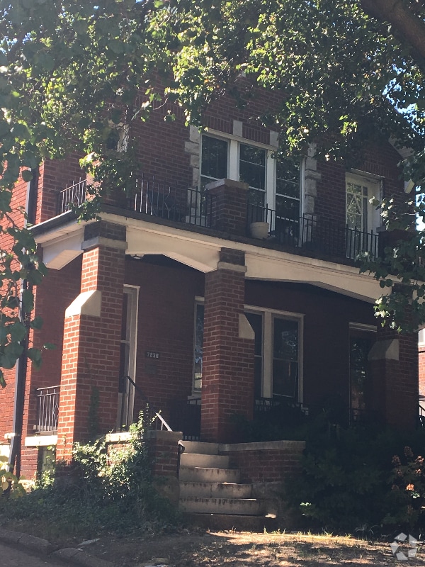 Building Photo - 7238 Forsyth Blvd