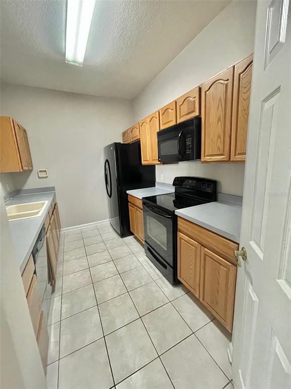 Foto del edificio - 1212 S Hiawassee Rd