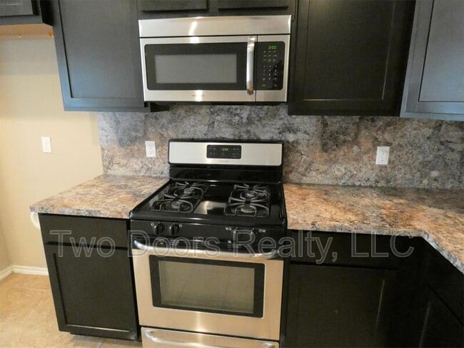 Foto del edificio - 5009 Hunter Blvd