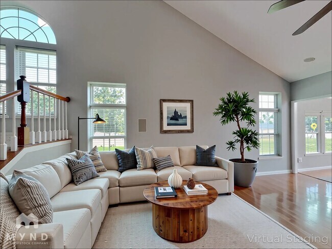 Foto del edificio - 606 Shoreline Blvd