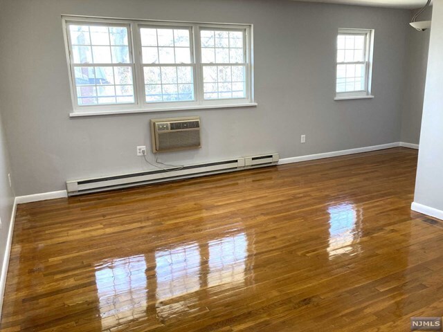 Foto del edificio - 355 Broad St