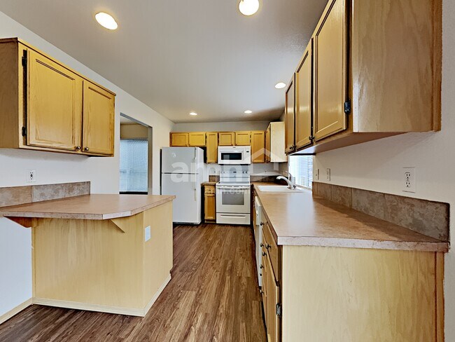 Foto del edificio - 18710 17th Avenue Ct E