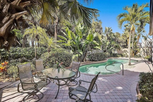 Photo - 9119 Baybury Ln House