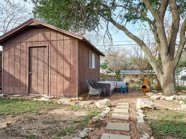 Foto del edificio - 1911 Ferndale Ave