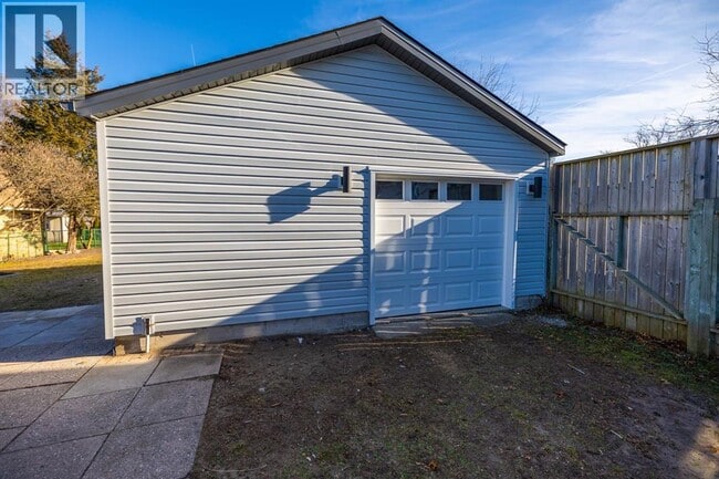 Building Photo - 1474 Colborne Rd