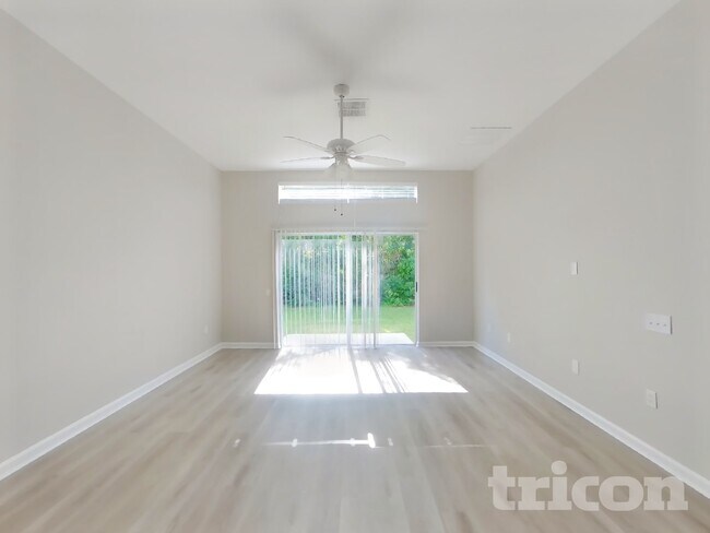 Foto del edificio - 7848 Mariners Harbour Dr