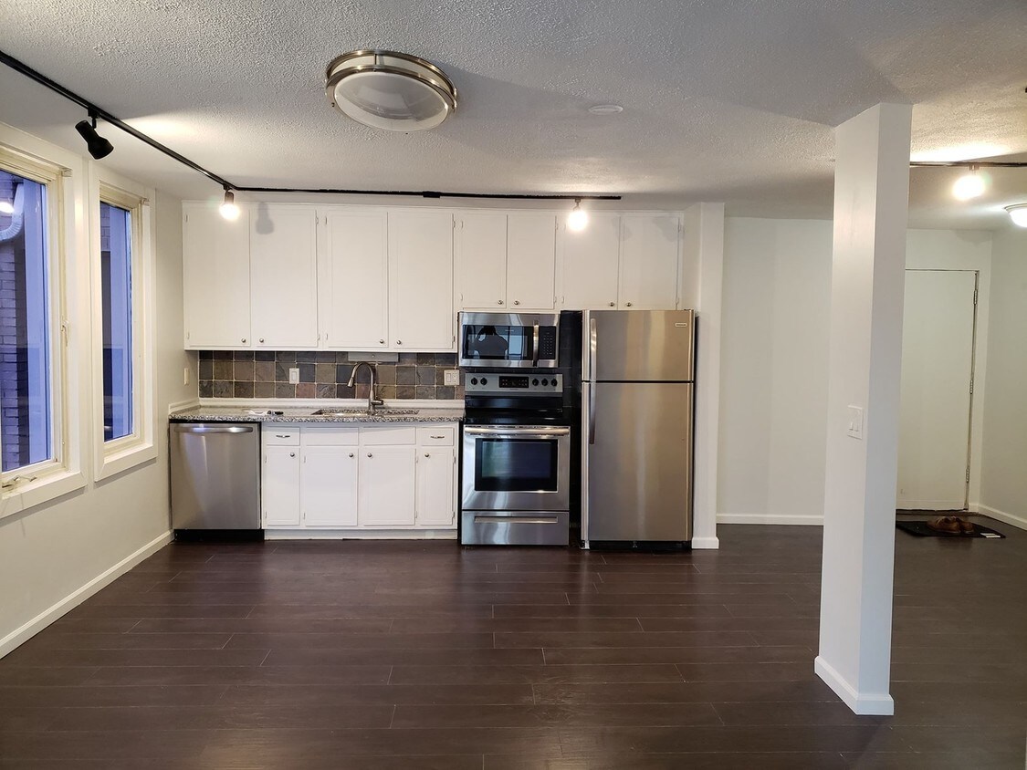 Foto principal - 4040 South 15th Avenue