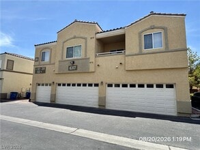 Building Photo - 6317 Beige Bluff St