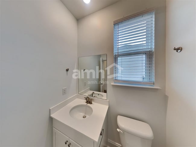 Foto del edificio - 8456 Northpoint Dr