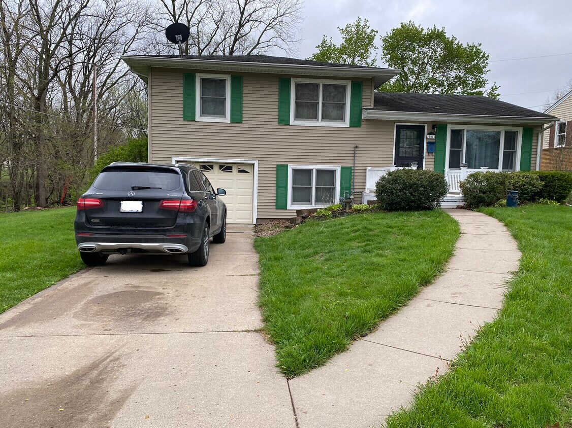 2501 Clearview Dr, Burlington, IA 52601 House Rental in Burlington