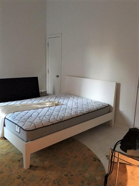 Foto del edificio - 260 S 16th St