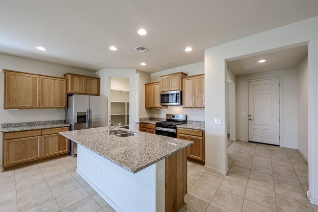 Foto del edificio - 31949 N 134th Dr