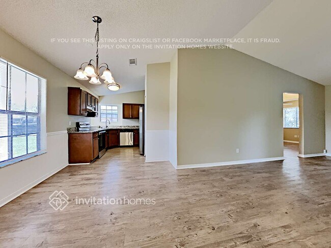 Foto del edificio - 1082 Leeward Dr