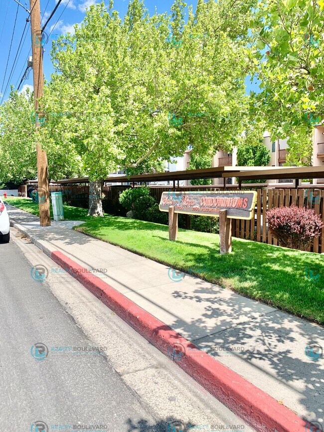 Building Photo - 2700 Plumas St. #311