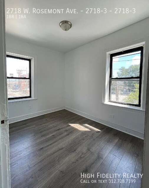Building Photo - 2718 W Rosemont Ave