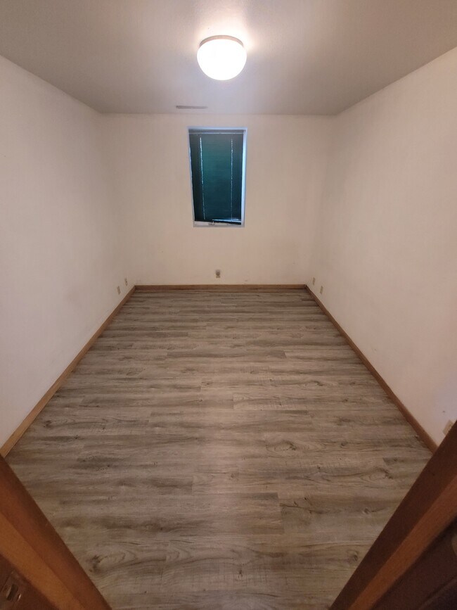 Building Photo - 4226 Spruce Hills Dr
