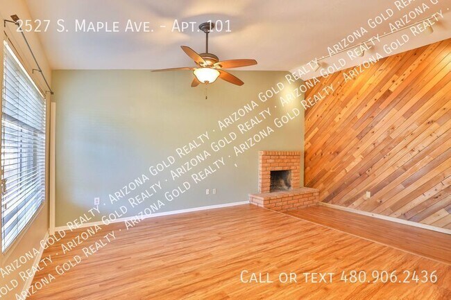 Building Photo - Alameda Park Condo