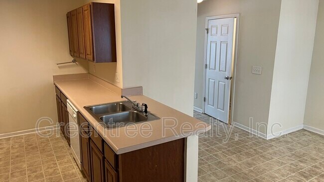Foto del edificio - 2075 Grove Way