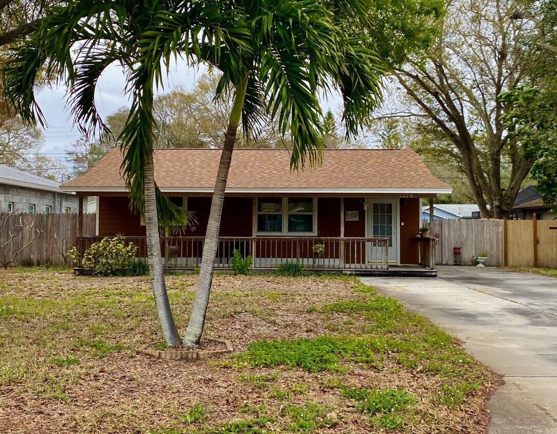 1114 60th St S, Gulfport, FL 33707 House Rental in Gulfport, FL