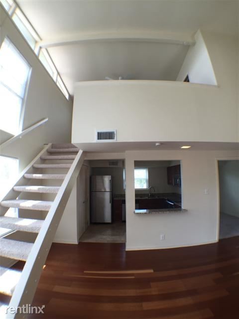 Building Photo - 1 br, 1 bath  - 2706 Cole St