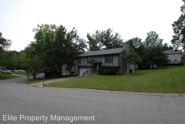 Building Photo - 3 br, 2.5 bath House - 662 Lakewood Drive